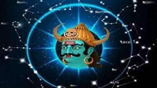 ராகு - சந்திரன் இணைவால் உருவாகும் கிரகண யோகம்.... கவனமாக இருக்க வேண்டிய 5 ராசிகள்
