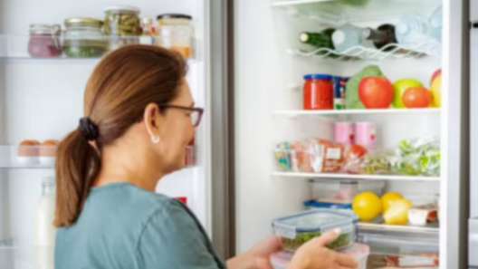 Fridge-ல் வைத்தால் விஷமாக மாறும் 6 உணவுகள்! மறந்தும் வச்சுறாதீங்க..