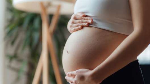 கர்ப்பிணிகளுக்கான டாப் 5 உடற்பயிற்சிகள்.. ட்ரை பண்ணுங்க!