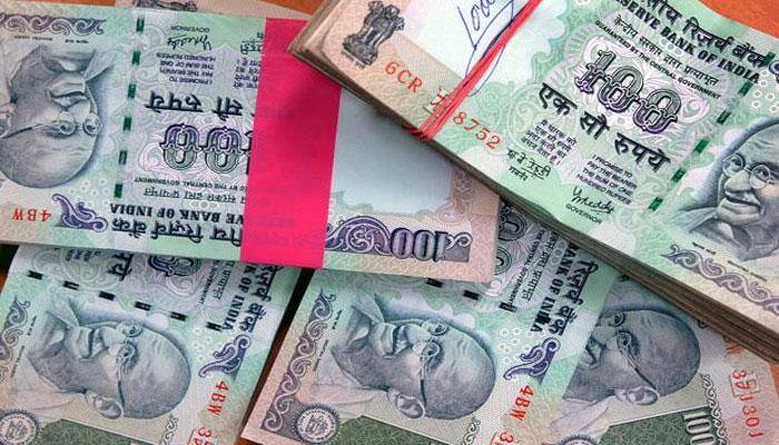 நான்கு கட்ட ஜிஎஸ்டி வரி அமைப்பு முடிவு- உணவு தானியங்களுக்கு வரி விலக்கு நான்கு கட்ட ஜிஎஸ்டி வரி அமைப்பு முடிவு- உணவு தானியங்களுக்கு வரி விலக்கு