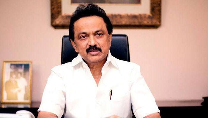 சசிகலா பதவியேற்க எதிர்ப்பு: ஜனாதிபதியை சந்திக்க மு.க.ஸ்டாலின் திட்டம் சசிகலா பதவியேற்க எதிர்ப்பு: ஜனாதிபதியை சந்திக்க மு.க.ஸ்டாலின் திட்டம்