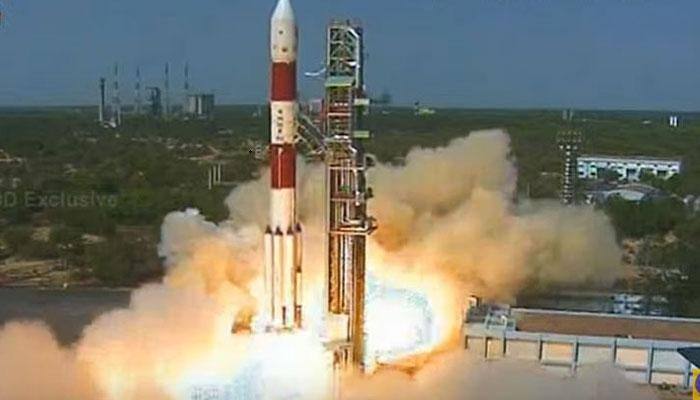 ‘கார்ட்டோசாட்-2இ’ 31 செயற்கைகோள்களுடன் விண்ணில் பாய்ந்தது!! ‘கார்ட்டோசாட்-2இ’ 31 செயற்கைகோள்களுடன் விண்ணில் பாய்ந்தது!!