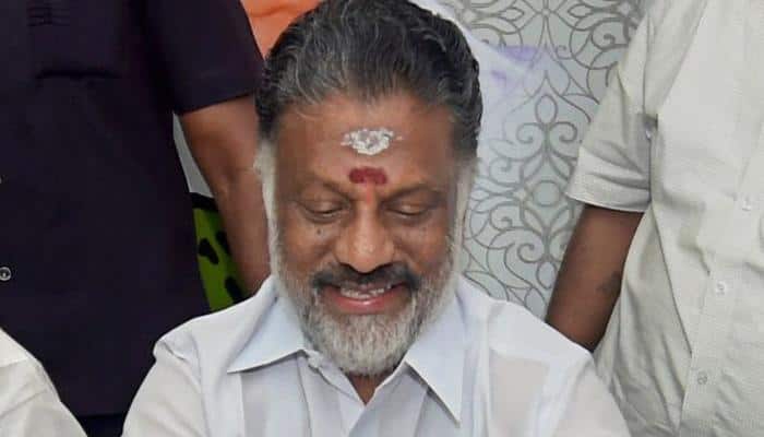 அ.தி.மு.க. அணிகள் இணைப்பு?: இன்று மாலை ரிசல்ட்! அ.தி.மு.க. அணிகள் இணைப்பு?: இன்று மாலை ரிசல்ட்!