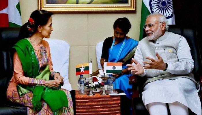 பிரதமர் மோடி மியான்மரில் ஆங் சான் சூகியுடன சந்திப்பு பிரதமர் மோடி மியான்மரில் ஆங் சான் சூகியுடன சந்திப்பு