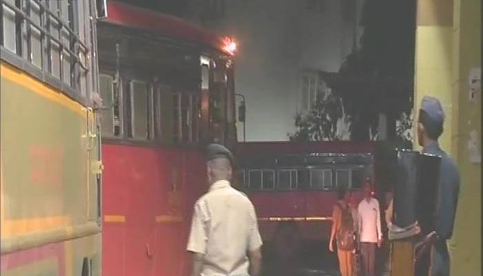 மராட்டிய மாநில போக்குவரத்து ஊழியர்கள் ஸ்டிரைக் வாபஸ்!! மராட்டிய மாநில போக்குவரத்து ஊழியர்கள் ஸ்டிரைக் வாபஸ்!!