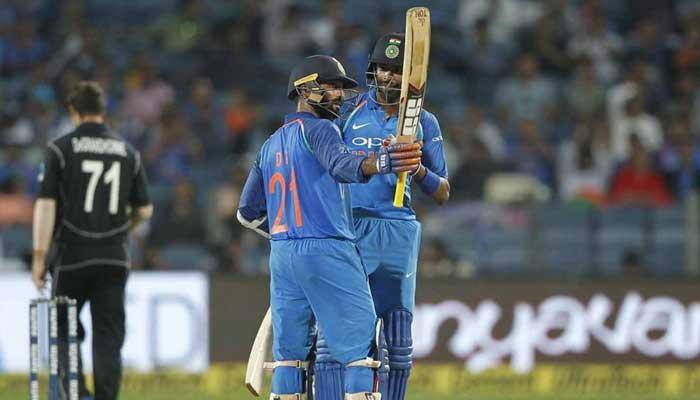 2-வது ODI: 6 விக்கெட் வித்தியாசத்தில் இந்திய அணி வெற்றி 