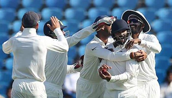 Ind Vs SL: இன்னிங்ஸ் வெற்றியை நோக்கி இந்தியா!