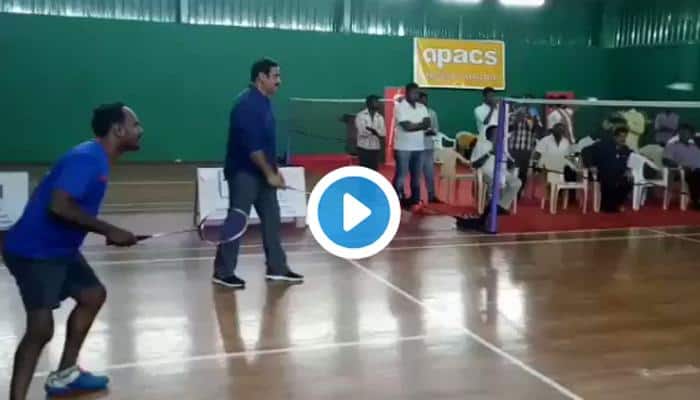 வீடியோ: பேட்மிட்டன் விளையாடும் அன்புமணி ராமதாஸ்!