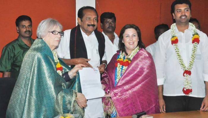 லண்டனில் பென்னி குயிக் கல்லறையை புதுப்பிக்க வேண்டும் -வைகோ லண்டனில் பென்னி குயிக் கல்லறையை புதுப்பிக்க வேண்டும் -வைகோ