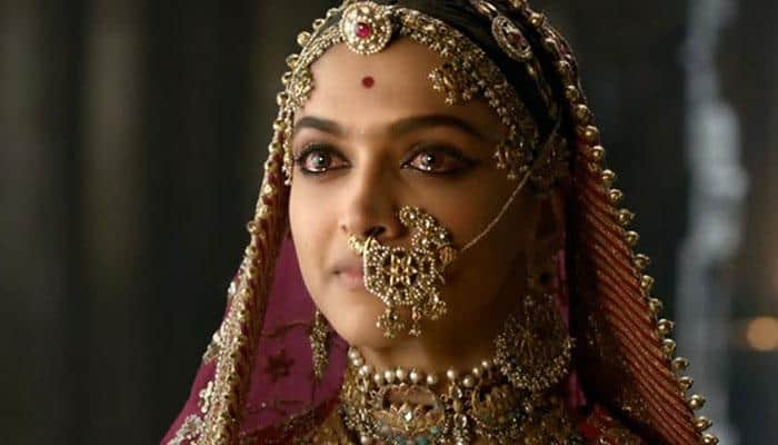 Padmaavat Day 4 collections: 100 கோடி வசூலை தாண்டியது!! title=