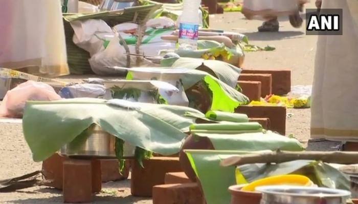 ஆற்றுக்கால் பகவதி கோவிலில் விமர்சையாக நடைப்பெற்ற பொங்கல்! ஆற்றுக்கால் பகவதி கோவிலில் விமர்சையாக நடைப்பெற்ற பொங்கல்!