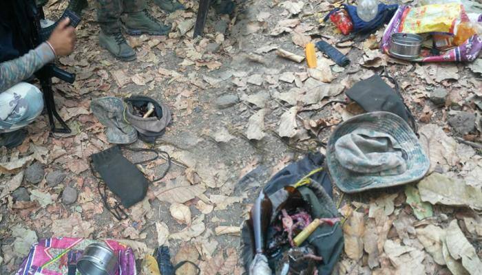 மாவோயிஸ்டகள் நடத்திய தாக்குதலில் சிக்கி 9 CRPF வீரர்கள் பலி! மாவோயிஸ்டகள் நடத்திய தாக்குதலில் சிக்கி 9 CRPF வீரர்கள் பலி!