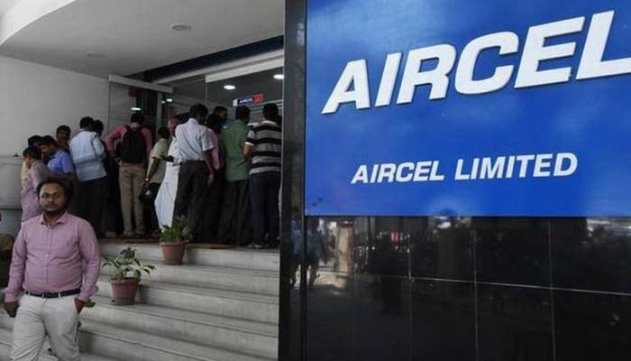 Aircel வாடிக்கையாளர்களை பிடிக்க இலவச பொருட்கள் வினியோகம்!