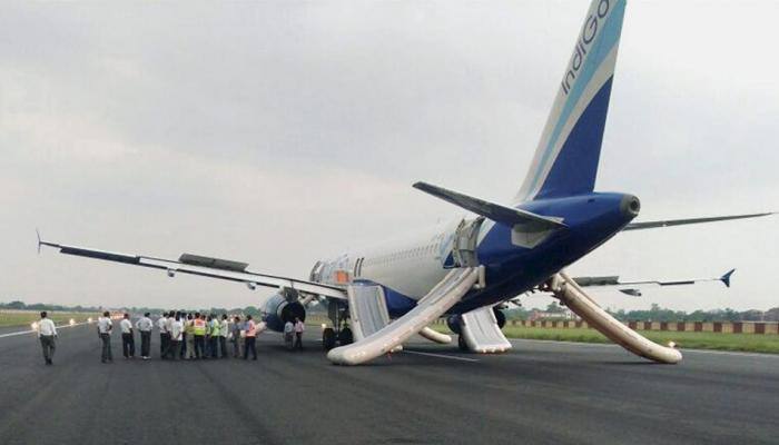 இயந்திர கோளாறு காரணமாக டெல்லியில் நிலைகொண்ட IndiGo விமானம்! இயந்திர கோளாறு காரணமாக டெல்லியில் நிலைகொண்ட IndiGo விமானம்!