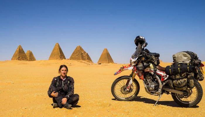 7 கண்டங்களையும் Bike-ல் கடந்து சாதனை படைத்த முதல் பாட்டி! 7 கண்டங்களையும் Bike-ல் கடந்து சாதனை படைத்த முதல் பாட்டி!