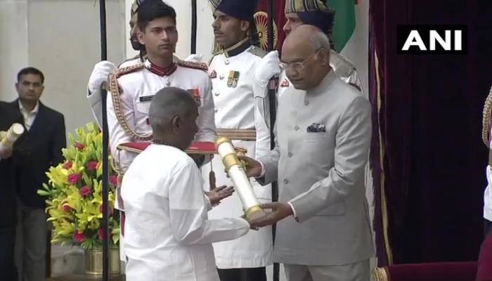 இனிதே நடைப்பெற்ற பத்ம விருதுகள் வழங்கும் விழா! இனிதே நடைப்பெற்ற பத்ம விருதுகள் வழங்கும் விழா!