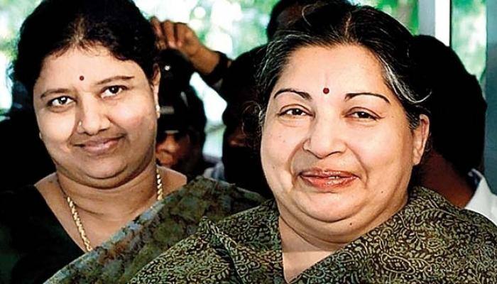அப்போலோவில் ஜெயலலிதா! பிரமாண பத்திரத்தில் சசிகலா தகவல்!! அப்போலோவில் ஜெயலலிதா! பிரமாண பத்திரத்தில் சசிகலா தகவல்!!