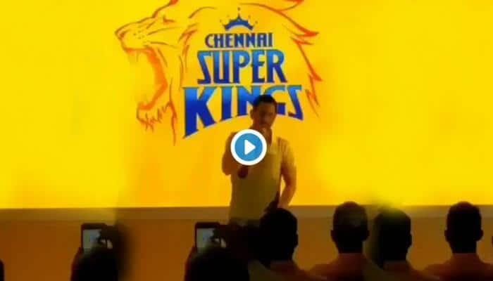 CSK நிகழ்ச்சி-ல் கண் கலங்கிய தோனி- வீடியோ உள்ளே! title=