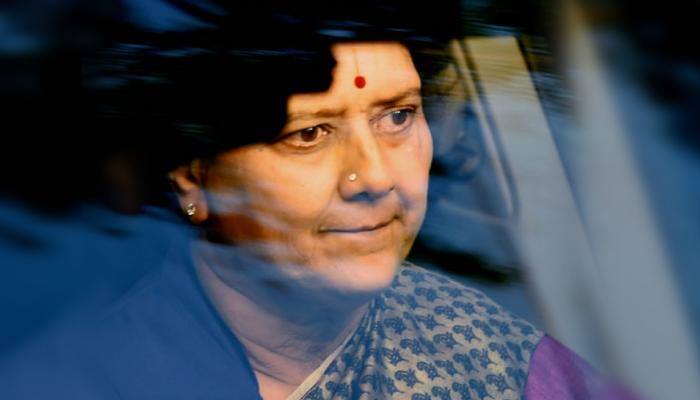 பரோல் முடிய 3 நாட்கள் உள்ள நிலையில் சிறைக்கு சென்றார் சசிகலா! பரோல் முடிய 3 நாட்கள் உள்ள நிலையில் சிறைக்கு சென்றார் சசிகலா!