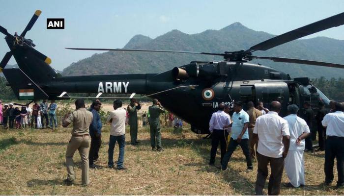 வேலூரில் அவசரமாக தரையிறங்கிய இராணுவ ஹெலிகாப்டர்