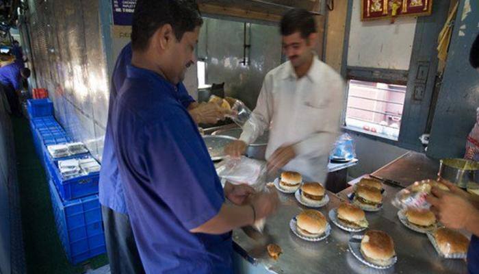 ரயில்வே கேன்டீன்களில் விற்கப்படும் உணவுகளுக்கு 5% ஜிஎஸ்டி! ரயில்வே கேன்டீன்களில் விற்கப்படும் உணவுகளுக்கு 5% ஜிஎஸ்டி!