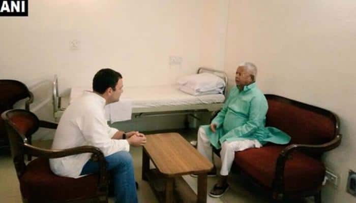 RJD தலைவர் லாலுவுடன் காங்கிரஸ் தலைவர் ராகுல் சந்திப்பு! RJD தலைவர் லாலுவுடன் காங்கிரஸ் தலைவர் ராகுல் சந்திப்பு!