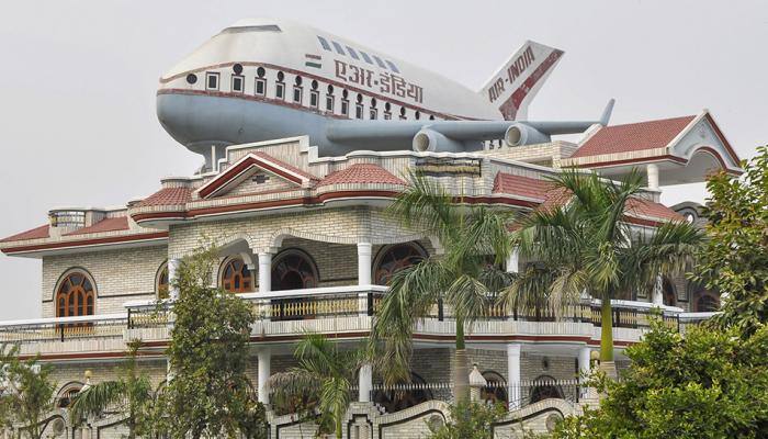 ஒவ்வொரு வீட்டு மாடியிலும் ஒரு ஜெட்! இந்தியாவில் வினோத கிராமம்! ஒவ்வொரு வீட்டு மாடியிலும் ஒரு ஜெட்! இந்தியாவில் வினோத கிராமம்!
