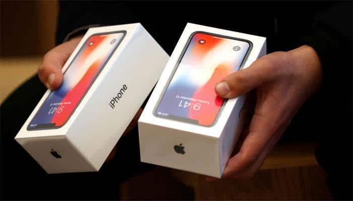 டெல்லி விமான நிலையத்தில் 100 iPhone-களுடன் மர்ம நபர் கைது! title=