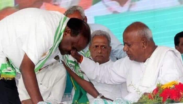 தேதி மாற்றப்பட்ட கர்நாடக மாநில முதல்வர் பதவியேற்பு விழா- காரணம் என்ன? தேதி மாற்றப்பட்ட கர்நாடக மாநில முதல்வர் பதவியேற்பு விழா- காரணம் என்ன?