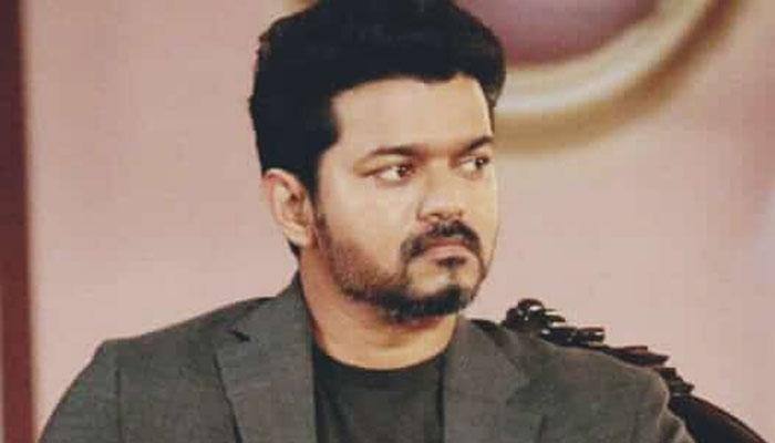 தளபதி 62 படத்தில் விஜய்யின் தோற்றம் இப்படியா! புகைப்படம் உள்ளே! தளபதி 62 படத்தில் விஜய்யின் தோற்றம் இப்படியா! புகைப்படம் உள்ளே!