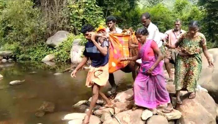 கர்ப்பிணி பெண்களை அலைகழிக்கும் அரசு ஆம்புலன்ஸ்கள்! கர்ப்பிணி பெண்களை அலைகழிக்கும் அரசு ஆம்புலன்ஸ்கள்!