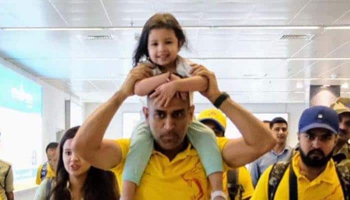 என் மகள் என்னை மனிதானாக மாற்றியுள்ளார்: தோனி! என் மகள் என்னை மனிதானாக மாற்றியுள்ளார்: தோனி!