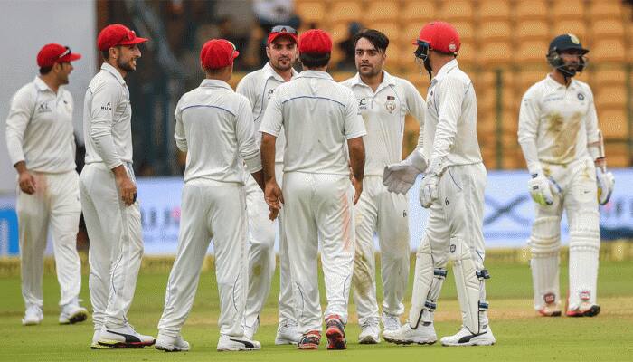 INDvAFG: முதல் இன்னிங்ஸ்! இந்தியா 474 ரன்களுக்கு ஆட்டமிழந்தது! INDvAFG: முதல் இன்னிங்ஸ்! இந்தியா 474 ரன்களுக்கு ஆட்டமிழந்தது!