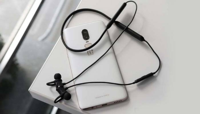 அட்டகாசமான வசதிகளுடன் வருகிறது OnePlus Bullet Earphone! அட்டகாசமான வசதிகளுடன் வருகிறது OnePlus Bullet Earphone!