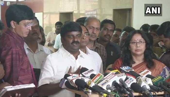 மதுரையில் எய்ம்ஸ் மருத்துவமனை அமைக்கும் பணிகள் துவக்கம்! மதுரையில் எய்ம்ஸ் மருத்துவமனை அமைக்கும் பணிகள் துவக்கம்!