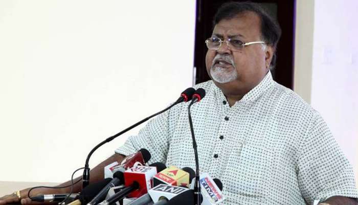 ஆங்கில வழி அரசு பள்ளிகளை திறக்க மேற்குவங்க அரசு திட்டம்! ஆங்கில வழி அரசு பள்ளிகளை திறக்க மேற்குவங்க அரசு திட்டம்!