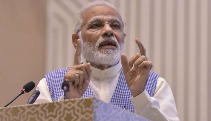 பாலுக்கும் மெர்சிடஸ்க்கும் ஒரே GST நிர்ணயிக்க முடியாது -மோடி! பாலுக்கும் மெர்சிடஸ்க்கும் ஒரே GST நிர்ணயிக்க முடியாது -மோடி!