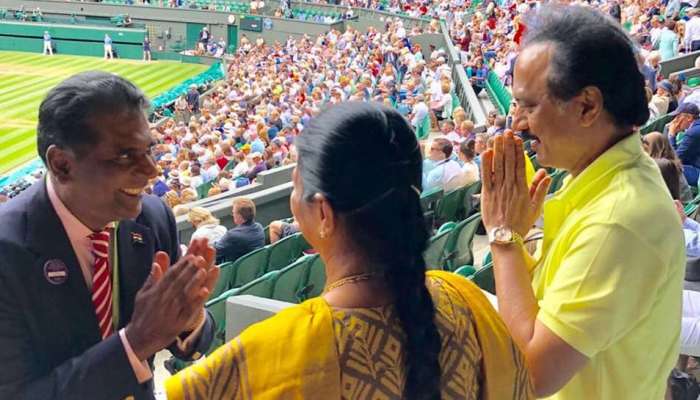 விம்பிள்டன் டென்னிஷ் போட்டிகளை நேரில் கண்டு ரசித்த MKS! விம்பிள்டன் டென்னிஷ் போட்டிகளை நேரில் கண்டு ரசித்த MKS!