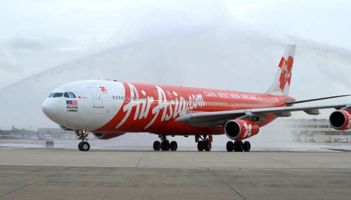 AirAsia விமானத்தில் பச்சிளம் குழந்தை சடலம், தொடரும் மர்மம்! AirAsia விமானத்தில் பச்சிளம் குழந்தை சடலம், தொடரும் மர்மம்!