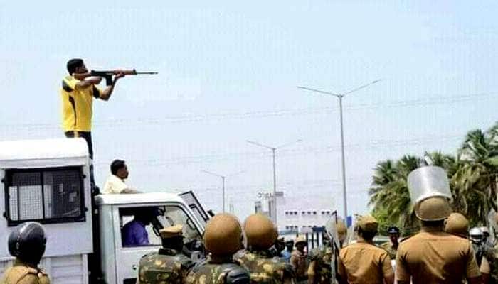 துப்பாக்கிச்சூட்டு குறித்து உயர்நீதிமன்ற கிளை தமிழக அரசுக்கு கேள்வி துப்பாக்கிச்சூட்டு குறித்து உயர்நீதிமன்ற கிளை தமிழக அரசுக்கு கேள்வி