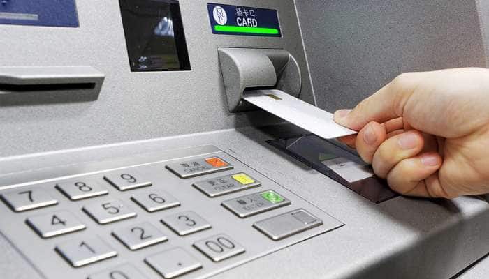 இனி ATM-களில் 9 மணிக்கு மேல் பணம் நிரப்பப்படாது! இனி ATM-களில் 9 மணிக்கு மேல் பணம் நிரப்பப்படாது!