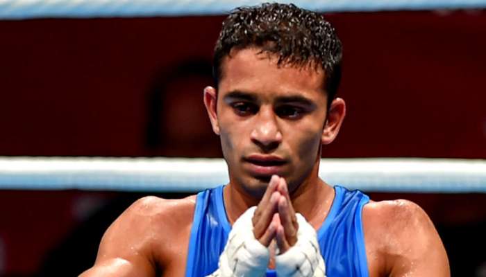 AsianGames: குத்துச்சண்டை பிரிவில் தங்க பதக்கம் வென்ற அமித் பங்ஹால் AsianGames: குத்துச்சண்டை பிரிவில் தங்க பதக்கம் வென்ற அமித் பங்ஹால்