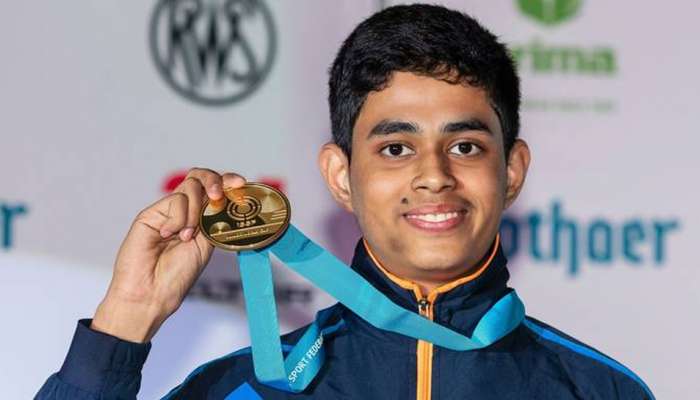 ISSFWorldCup: ஜூனியர் ஏர் ரைபிள் பிரிவில் ஹிரிடே ஹஸாரிகா தங்கம்...! ISSFWorldCup: ஜூனியர் ஏர் ரைபிள் பிரிவில் ஹிரிடே ஹஸாரிகா தங்கம்...!