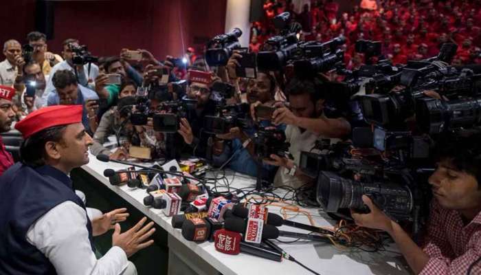 நேரம் வந்துவிட்டது பாஜகவுக்கு மக்கள் பாடம் புகட்டுவார்கள் :அகிலேஷ் யாதவ் நேரம் வந்துவிட்டது பாஜகவுக்கு மக்கள் பாடம் புகட்டுவார்கள் :அகிலேஷ் யாதவ்