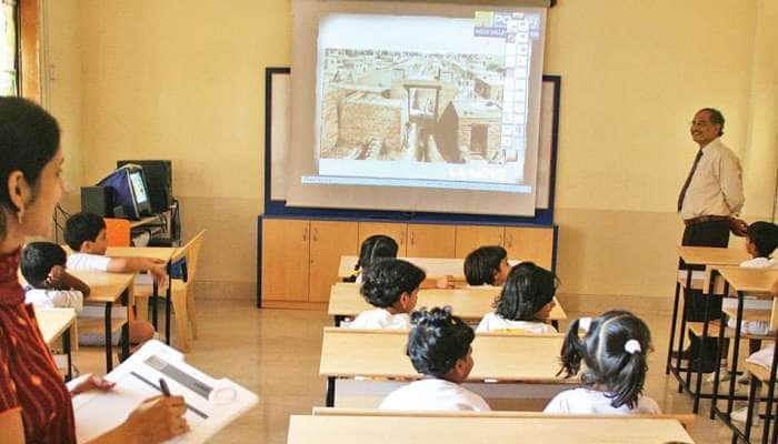 மாணவர்களுக்கு துரோகத்தை செய்த அதிமுக அரசு பதவி விலக வேண்டும் :ராமதாஸ்