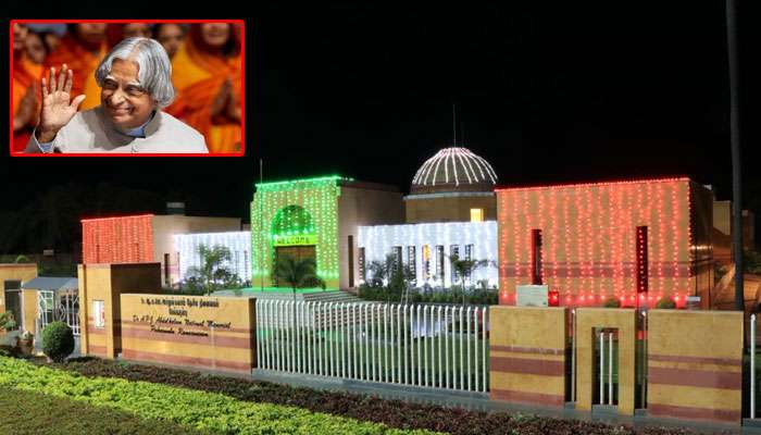 அப்துல்கலாம் பிறந்தநாள்: வண்ண விளக்குகளால் ஜொலிக்கும் மணிமண்டபம்! அப்துல்கலாம் பிறந்தநாள்: வண்ண விளக்குகளால் ஜொலிக்கும் மணிமண்டபம்!