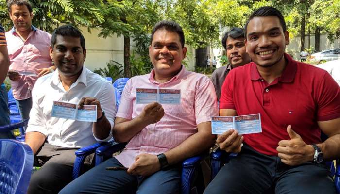 இலங்கை அரசியலில் திரைப்படங்களை மிஞ்சும் திடீர் ட்விஸ்ட்... இலங்கை அரசியலில் திரைப்படங்களை மிஞ்சும் திடீர் ட்விஸ்ட்...
