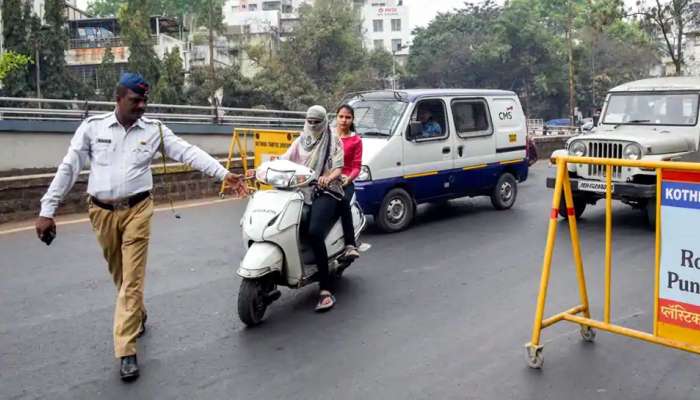 இனி Mobile பேசிக்கொண்டு கார் ஓட்டினால், Driving Licence ரத்து!