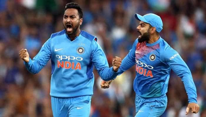 INDvsAUS: இந்தியா அணிக்கு வெற்றி இலக்கு 165 ரன்கள்!