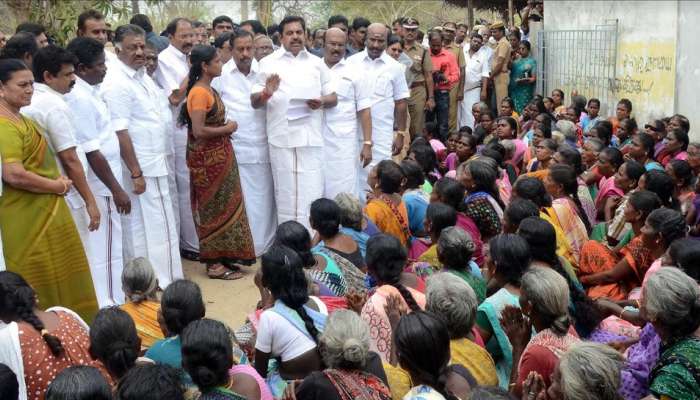 கஜா நிவாரணநிதி; இதுவரை ₹43,65,77,345 நன்கொடை சேர்ந்துள்ளதாக தகவல்! கஜா நிவாரணநிதி; இதுவரை ₹43,65,77,345 நன்கொடை சேர்ந்துள்ளதாக தகவல்!